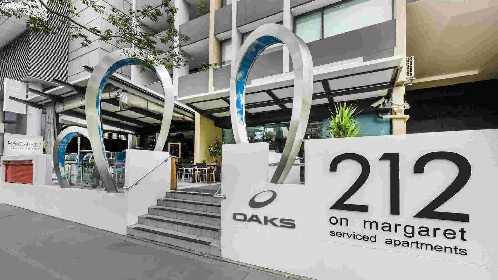 **** Aparthotel Oaks Brisbane On Margaret Suites Australia