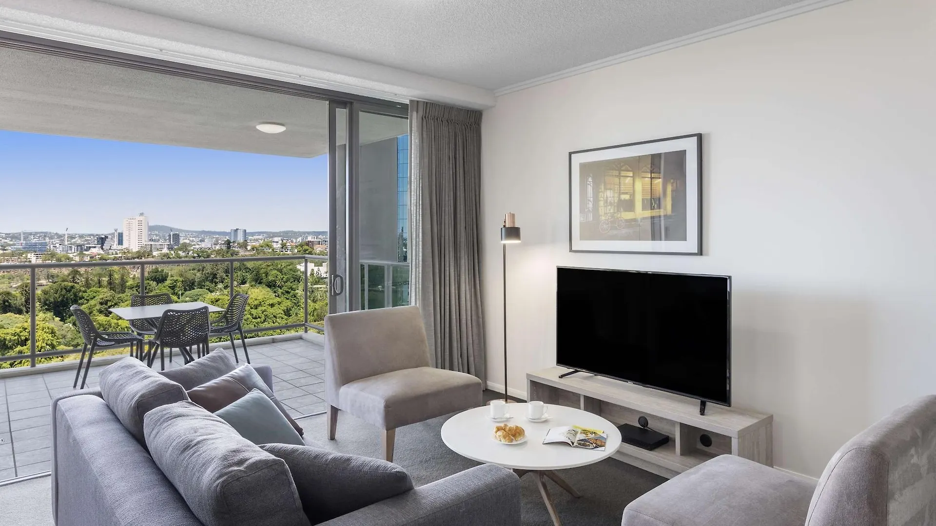 Oaks Brisbane On Margaret Suites Australia