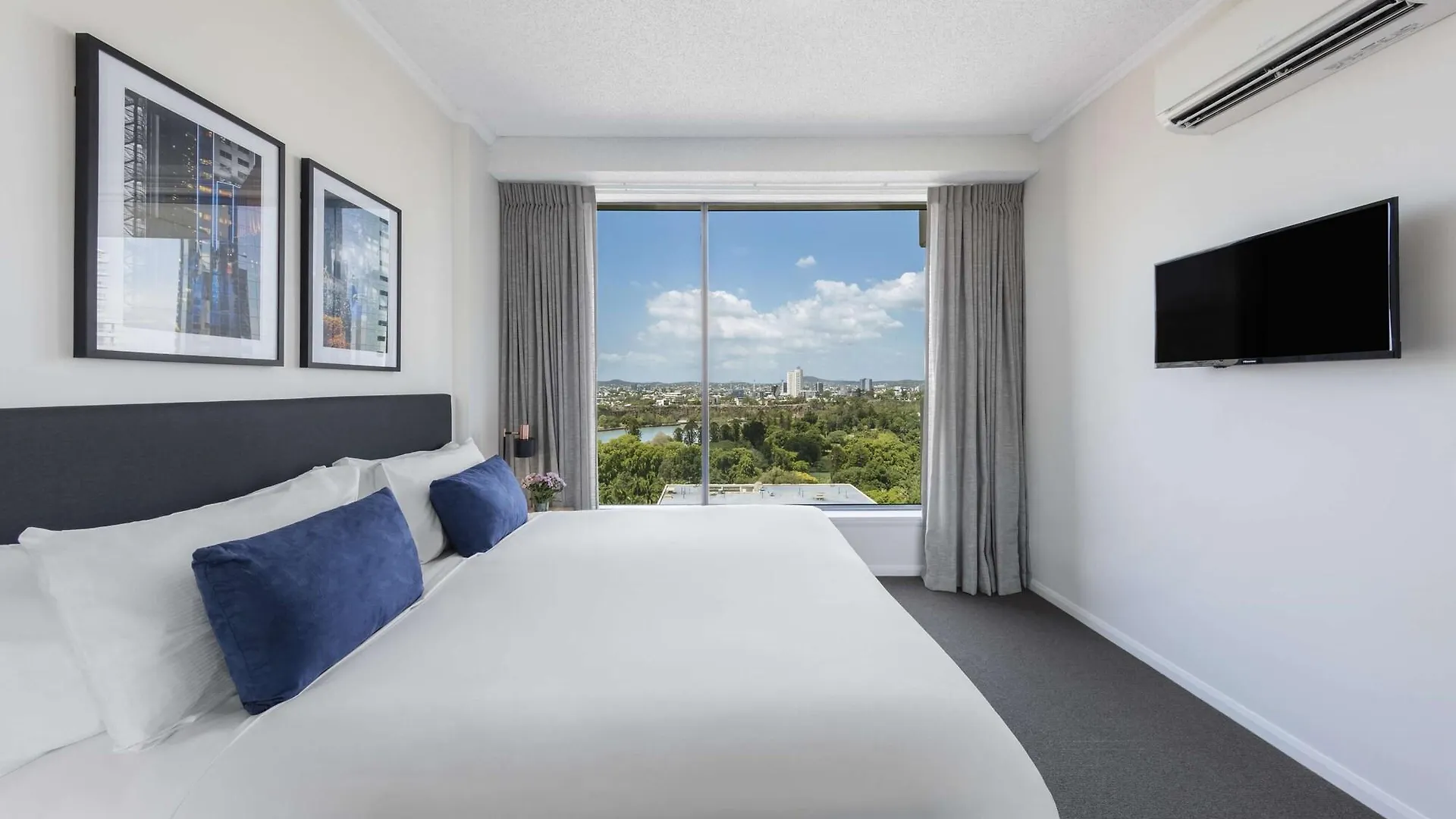 Oaks Brisbane On Margaret Suites Aparthotel