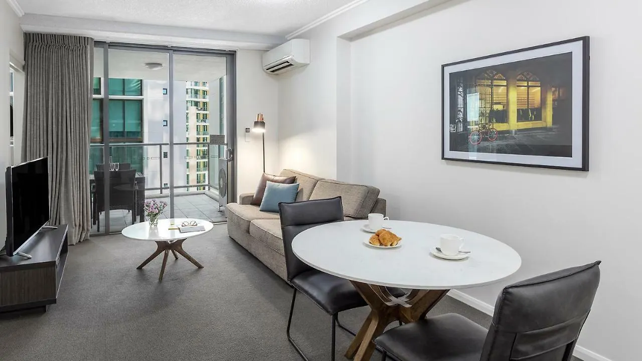 Oaks Brisbane On Margaret Suites Australia
